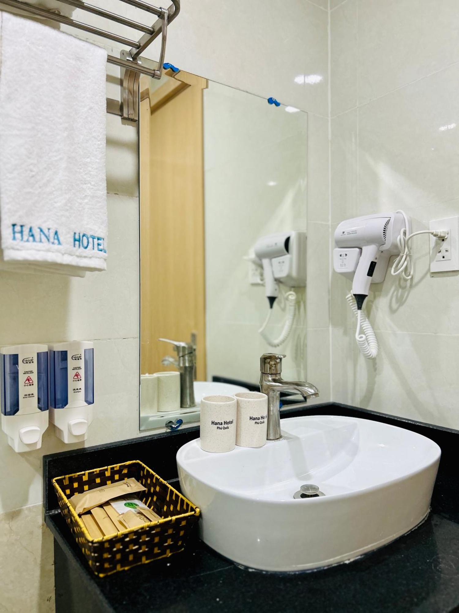 Hana Hotel Sonasea Night Market Phu Quoc Extérieur photo
